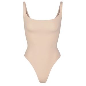 SKIMS Fits Everybody Square Neck Bodysuit (Small)